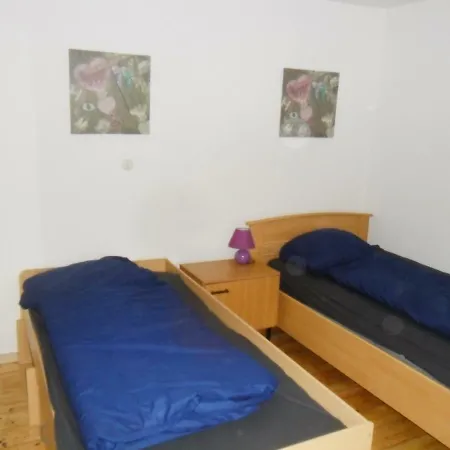 Manfred Aepkers Δωμάτια σε οικογενειακή κατοικία *